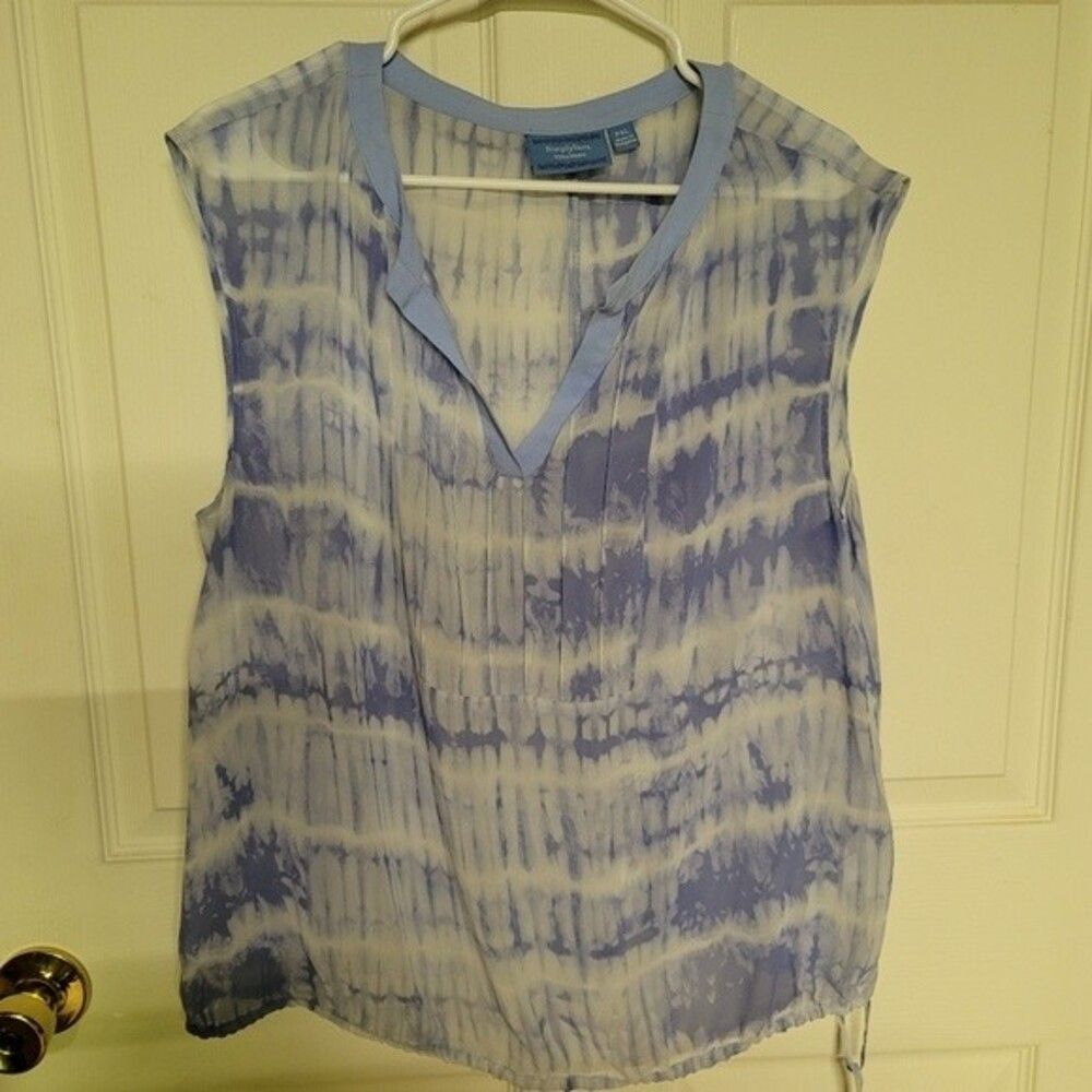 ⭐️ Womens two tone purple and lavender see through shirt - size pxl